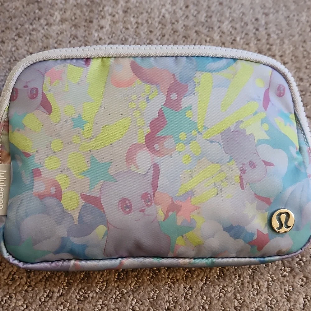lululemon athletica Multicolor Pouch - Picture 2 of 16